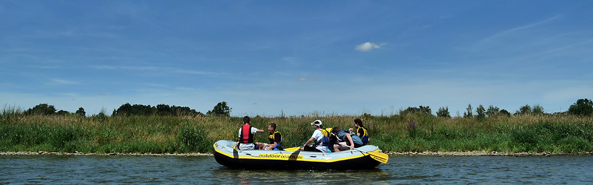 Nachmittagstour Schlauchboot Vermietung Strecke D Wasserschloss Podelwitz bis nach Grimma (Mulde-Fluss in Sachsen)